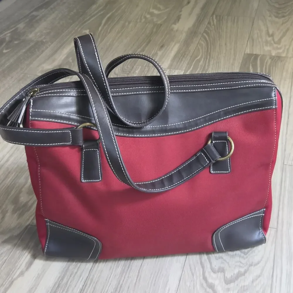 Targus Black Women's Laptop Bag Nylon Vegan Leather 16x13x3 in Double Handles